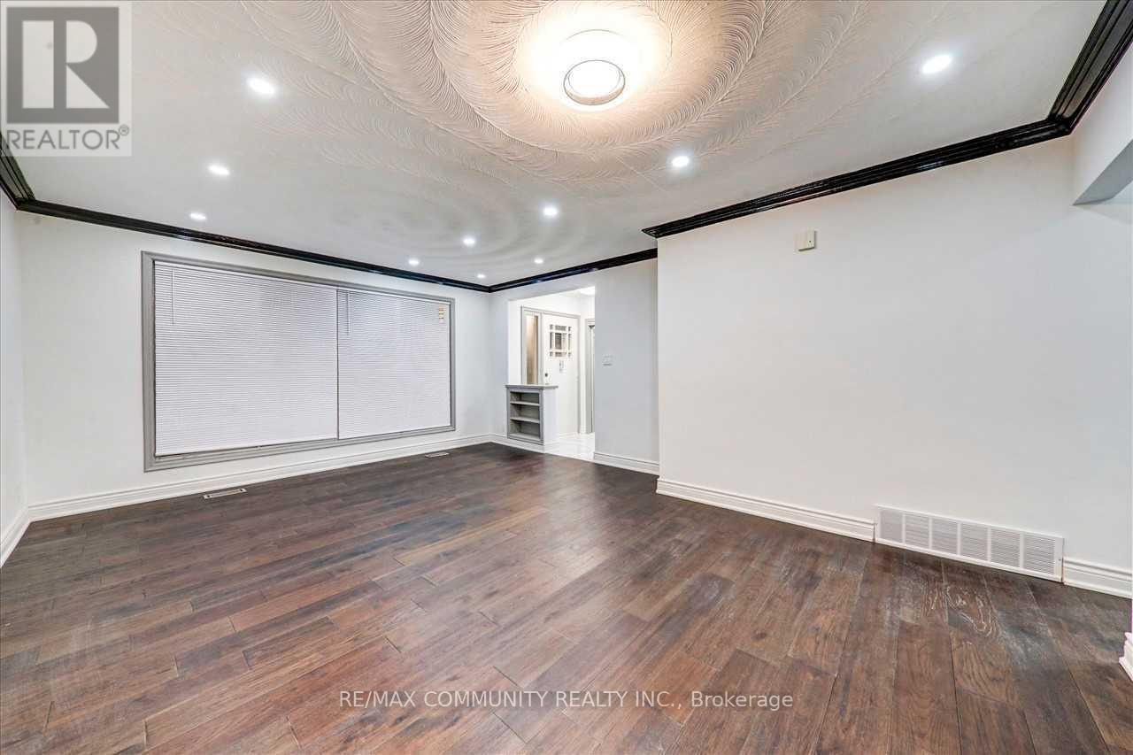 Main - 58 Gully Drive, Toronto, Ontario  M1K 4W4 - Photo 7 - E12780140