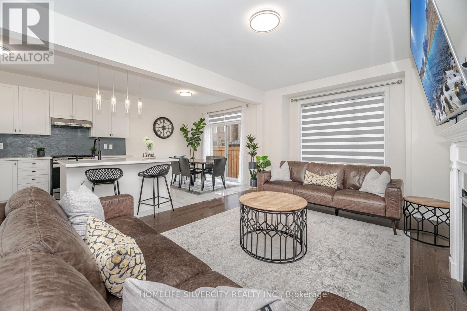 45 Ogston Crescent, Whitby, Ontario  L1P 0H2 - Photo 12 - E12780172