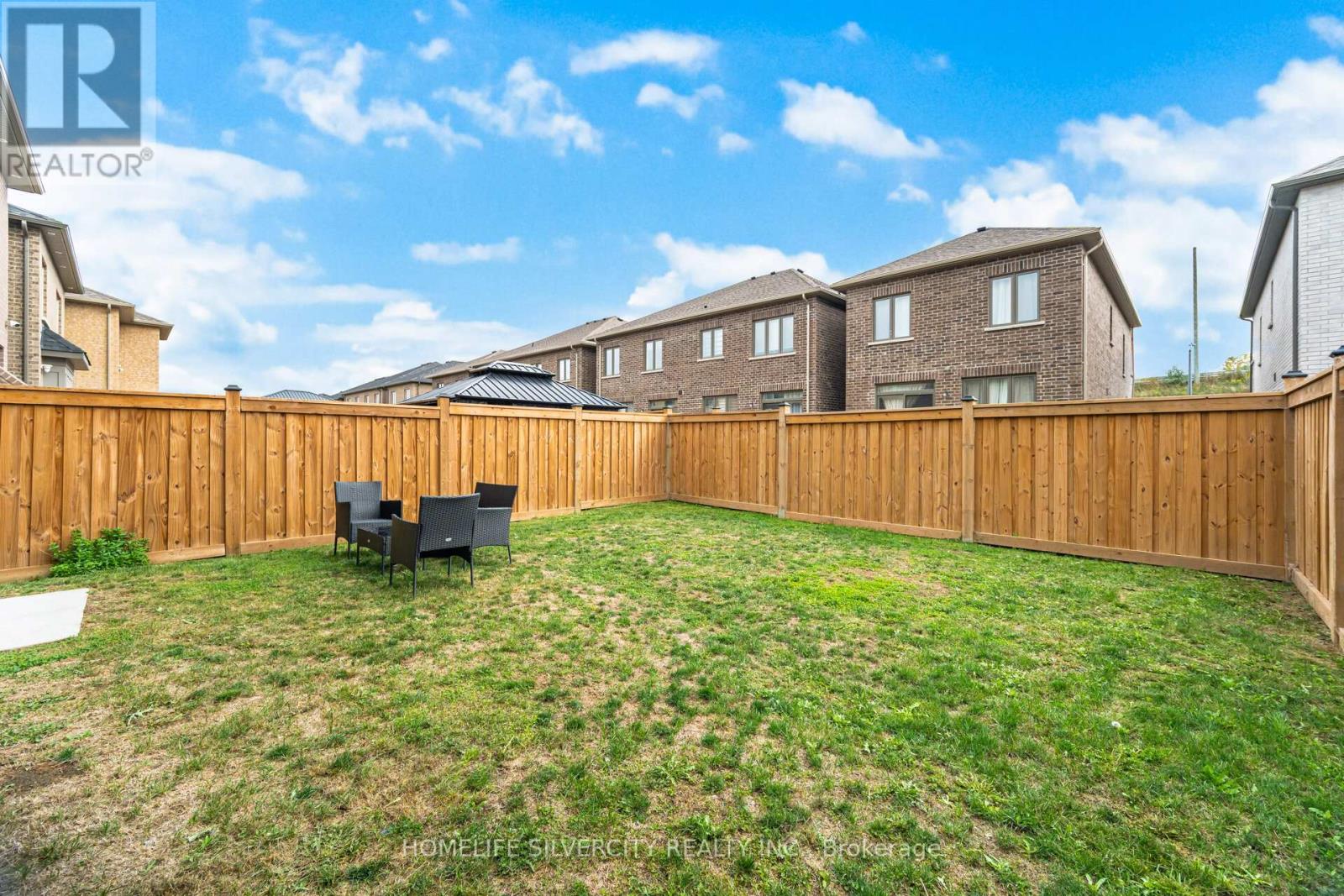 45 Ogston Crescent, Whitby, Ontario  L1P 0H2 - Photo 47 - E12780172