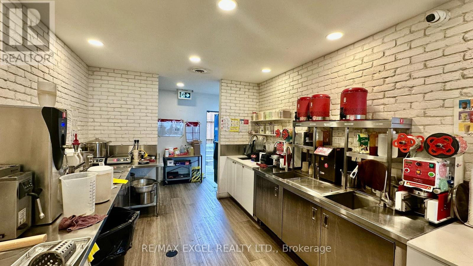 451 Danforth Avenue, Toronto (North Riverdale), Ontario  M4K 1P1 - Photo 7 - E12780198