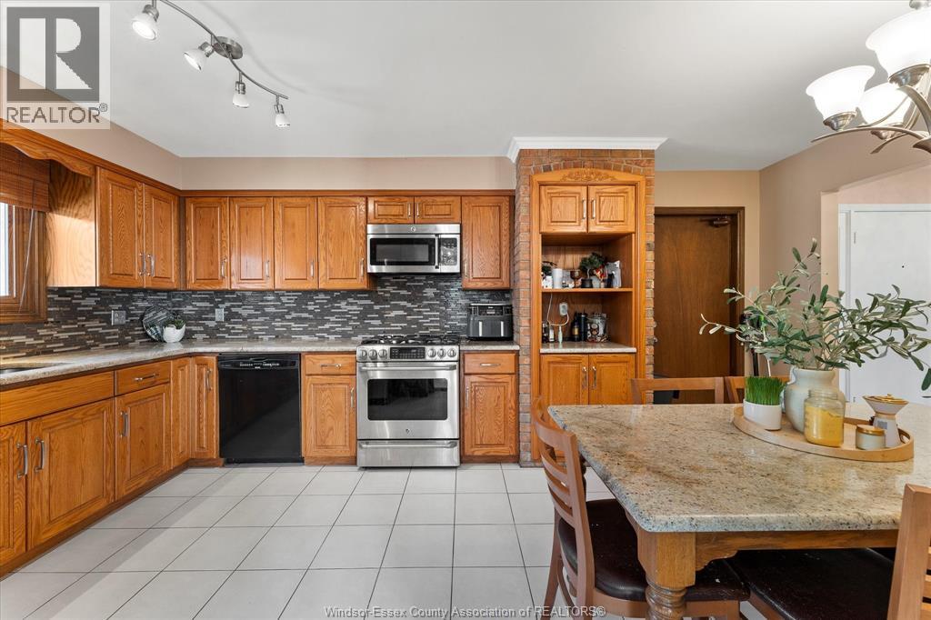 1545 Askin Avenue, Windsor, Ontario  N9B 3S1 - Photo 11 - 26003033