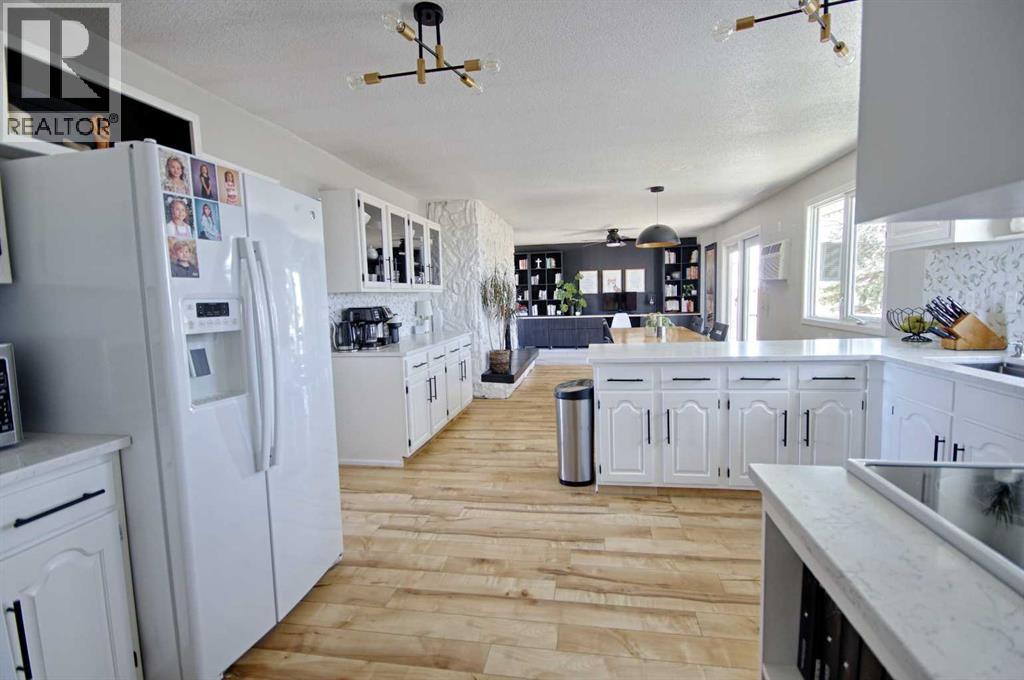 203043 Highway 531, Lomond, Alberta  T0L 1G0 - Photo 12 - A2285265