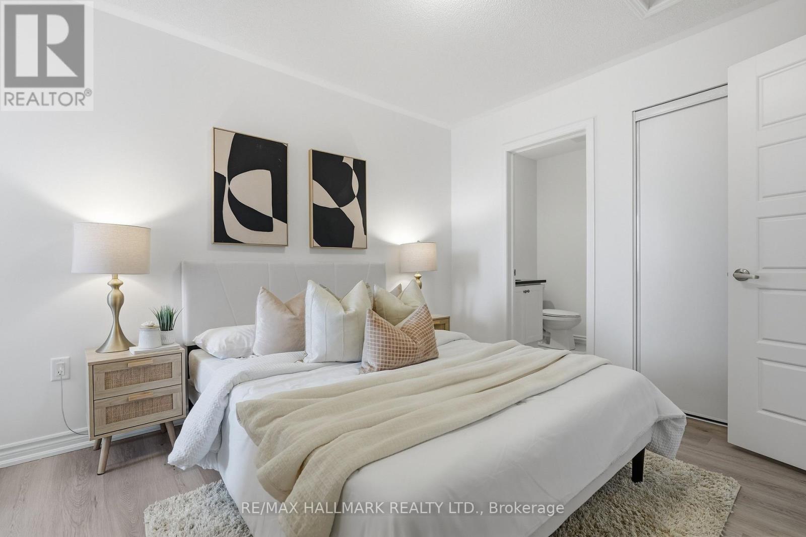 98 Yorkshire Drive E, Barrie, Ontario  L9J 1B4 - Photo 22 - S12780212