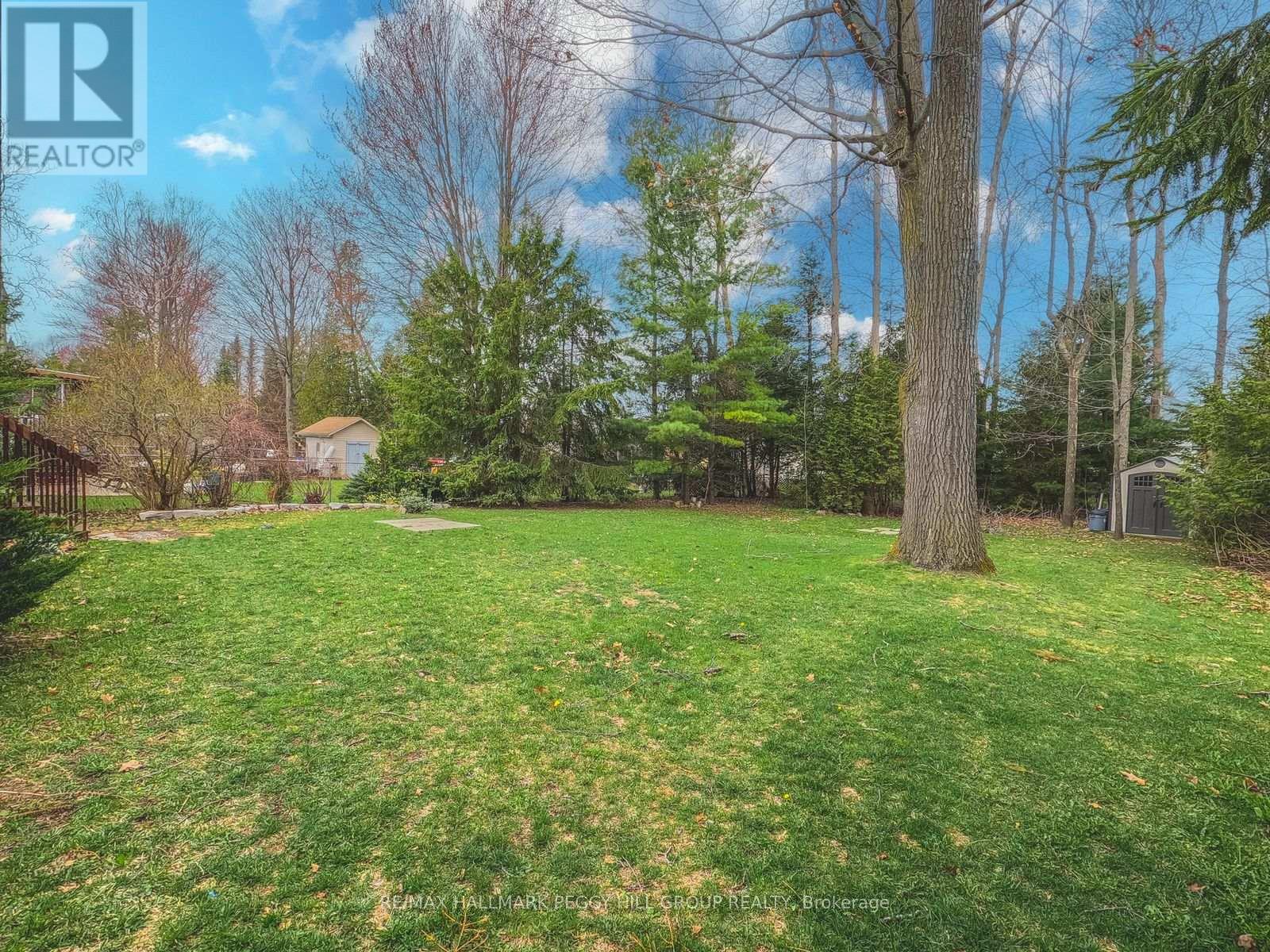 42 Royal Beech Drive, Wasaga Beach, Ontario  L9Z 1H2 - Photo 11 - S12780266