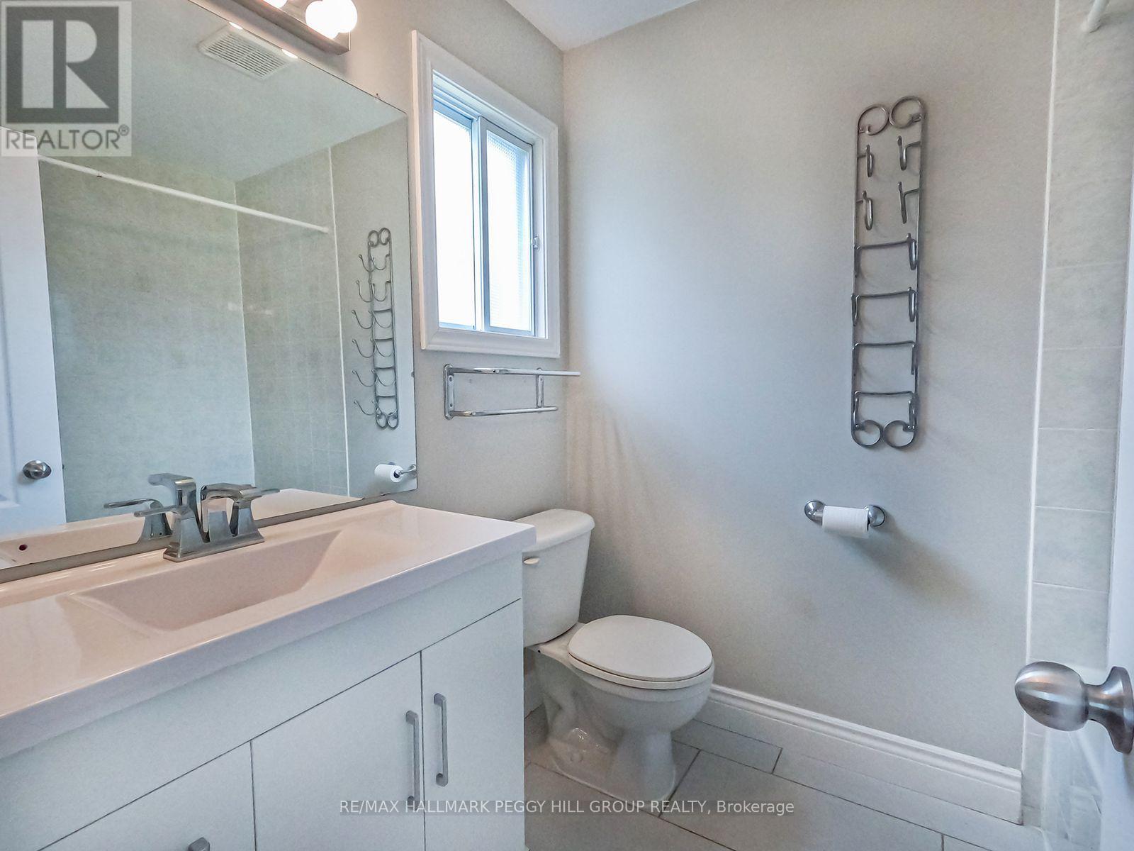 42 Royal Beech Drive, Wasaga Beach, Ontario  L9Z 1H2 - Photo 4 - S12780266