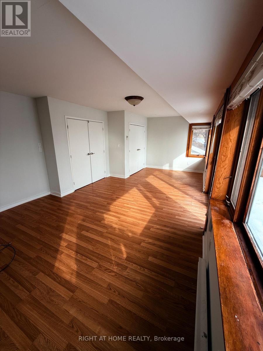 2673 Lake Shore Boulevard W, Toronto, Ontario  M8V 1G6 - Photo 27 - W12780100