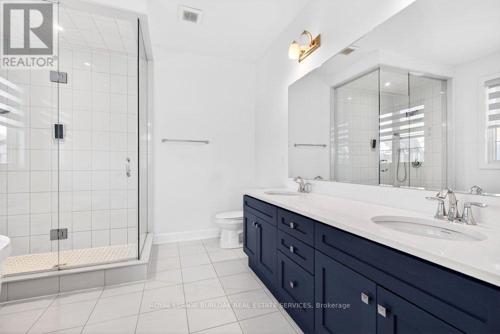 1404 Lynx Gardens, Oakville, Ontario  L6H 3W8 - Photo 29 - W12780162