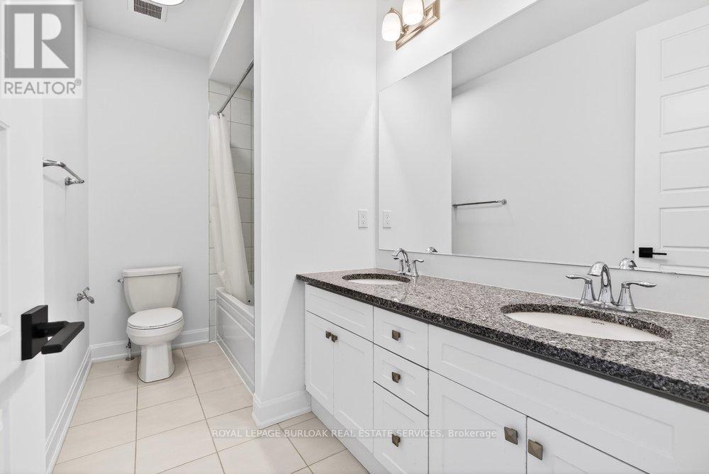 1404 Lynx Gardens, Oakville, Ontario  L6H 3W8 - Photo 38 - W12780162