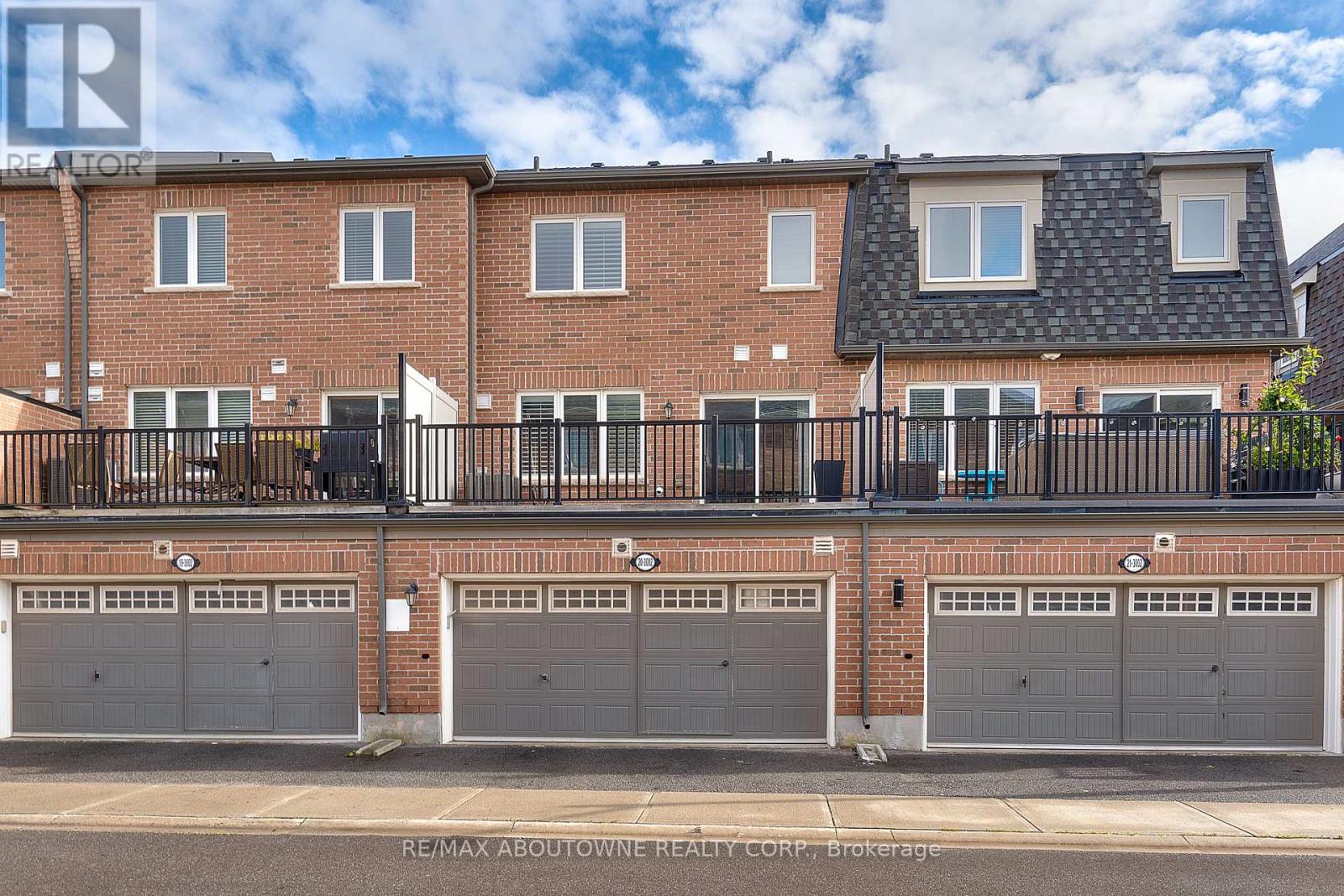 20 - 3002 Preserve Drive, Oakville, Ontario  L6M 0V2 - Photo 3 - W12780192