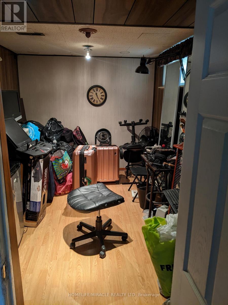 Bsmt - 3172 Weston Road, Toronto, Ontario  M9M 2T6 - Photo 4 - W12780234