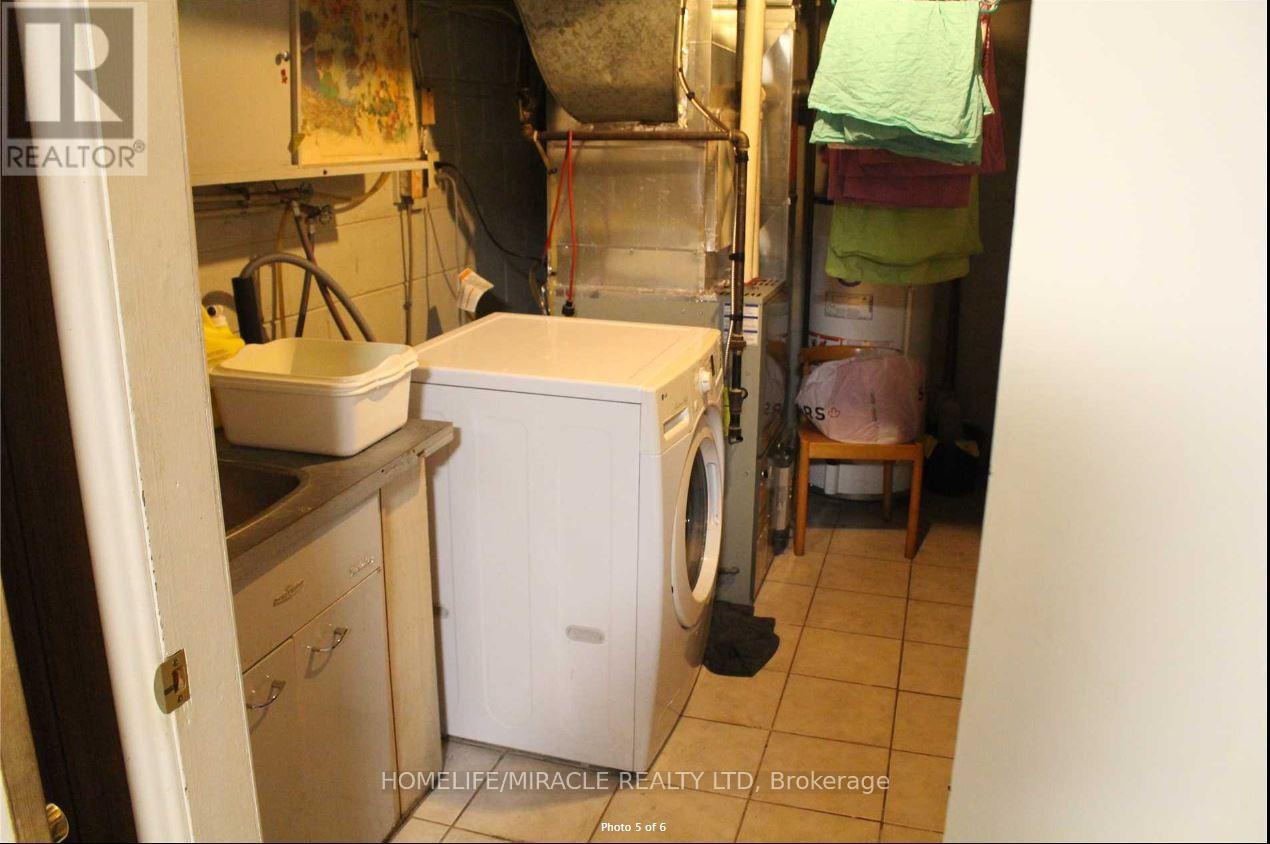 Bsmt - 3172 Weston Road, Toronto, Ontario  M9M 2T6 - Photo 6 - W12780234