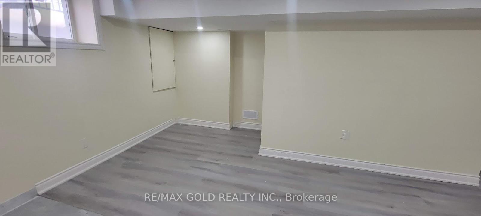 34 Argyle Crescent, Brampton, Ontario  L6T 1N1 - Photo 15 - W12780252