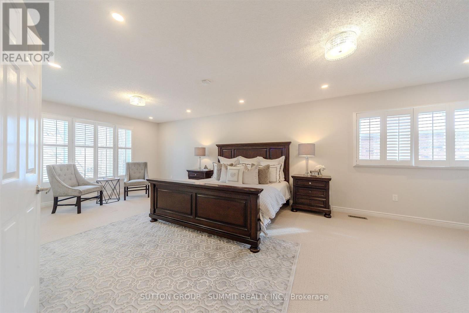 1104 Ambercroft Lane, Oakville, Ontario  L6M 1Z2 - Photo 23 - W12780256