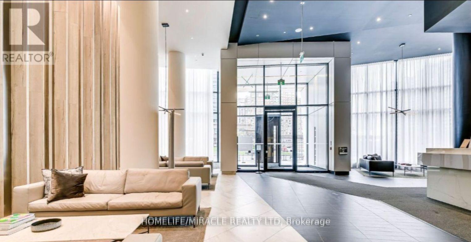 5404 - 3900 Confederation Parkway, Mississauga, Ontario  L5B 0M3 - Photo 15 - W12780292