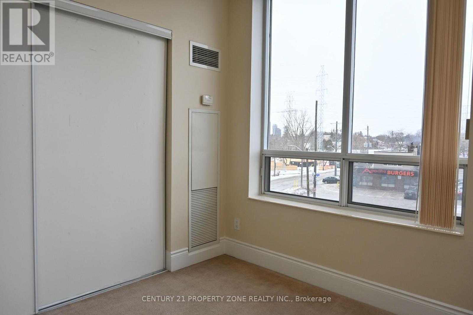 320 - 5233 Dundas Street W, Toronto, Ontario  M9B 6M1 - Photo 13 - W12682758