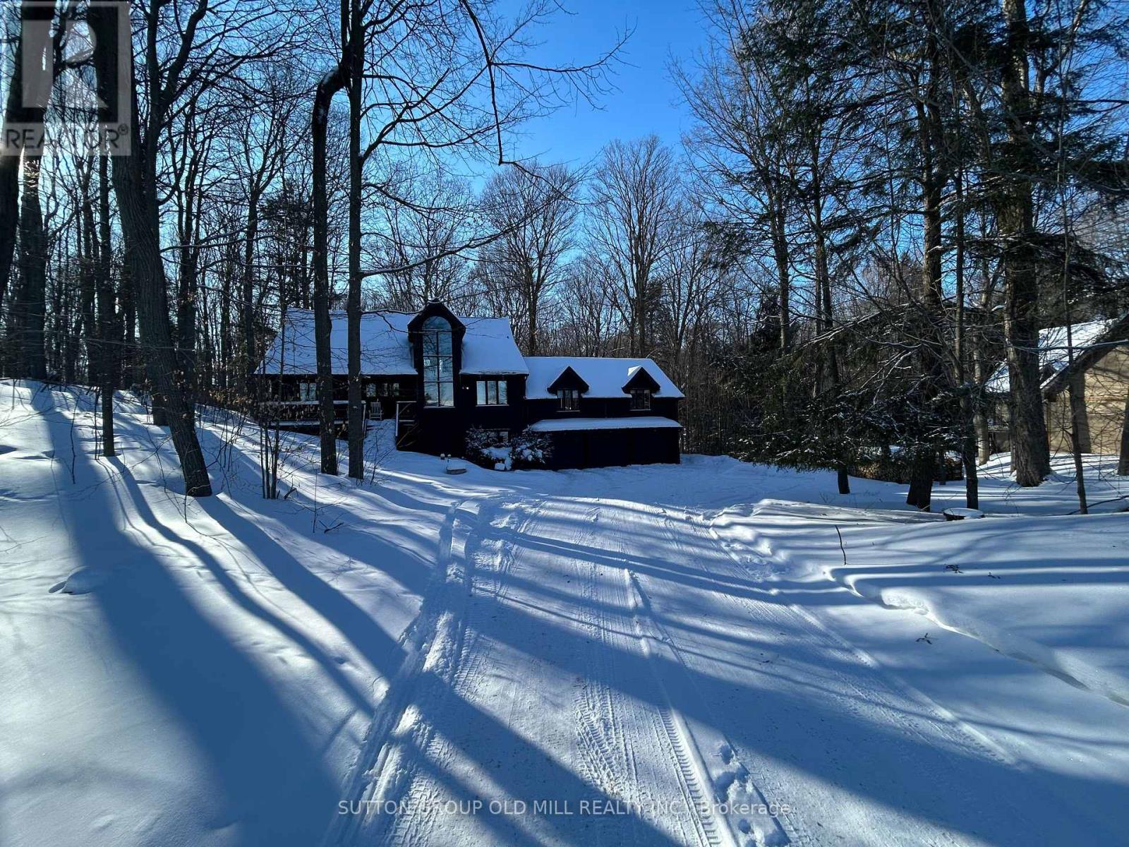 30 Big Tree Circle, Mulmur, Ontario  L9V 3M3 - Photo 1 - X12504466