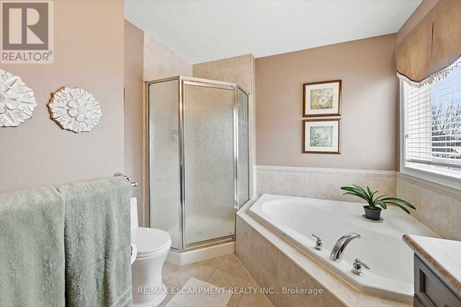 41 Tanglewood Drive, Hamilton, Ontario  L0R 1C0 - Photo 23 - X12780142