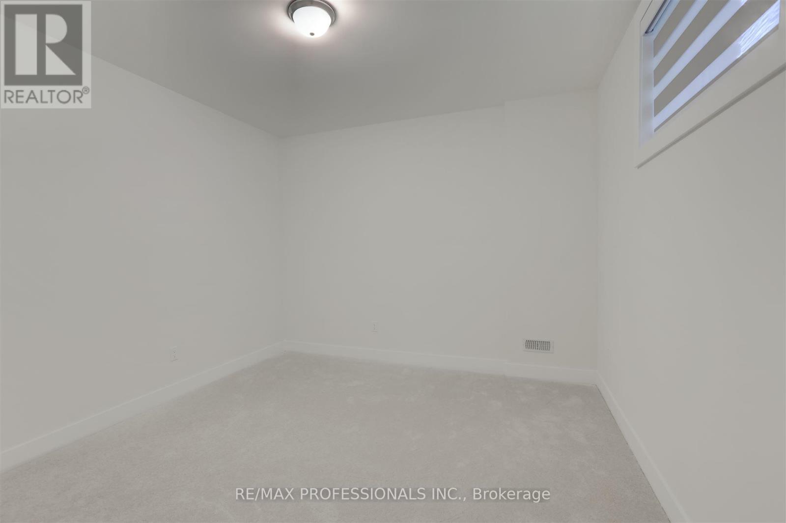 118 Dorothy Drive, Blue Mountains, Ontario  N0H 1J0 - Photo 34 - X12780174