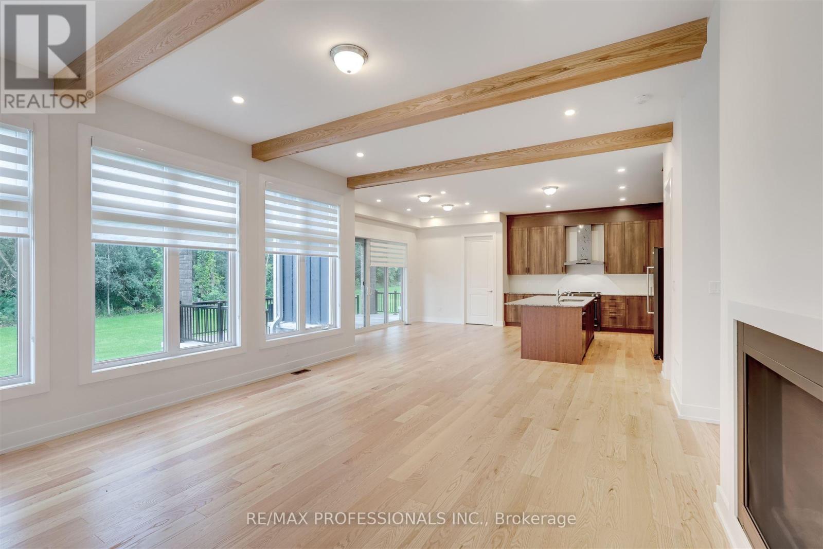 118 Dorothy Drive, Blue Mountains, Ontario  N0H 1J0 - Photo 7 - X12780174