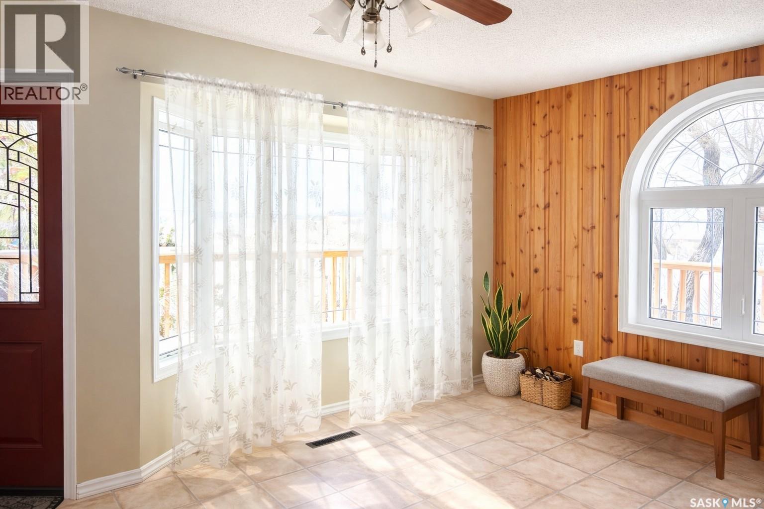 Brightholme Acreage, Leask Rm No. 464, Saskatchewan  S0J 1M0 - Photo 8 - SK028037