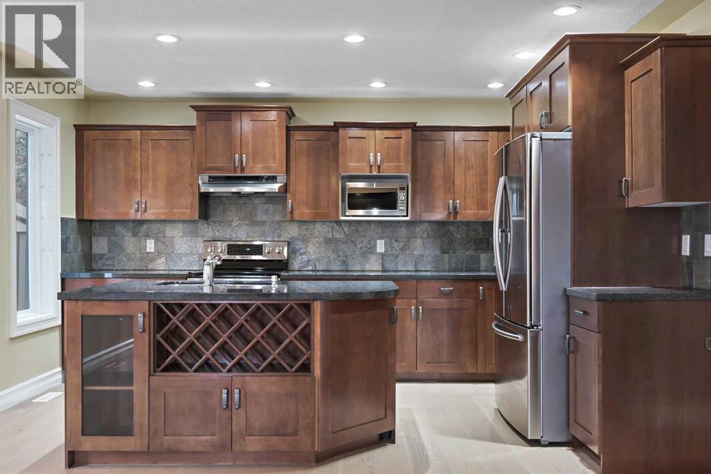 5619 Coach Hill Road Sw, Calgary, Alberta  T3H 2A2 - Photo 18 - A2283556