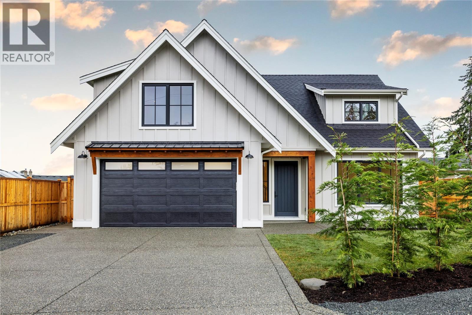 318 Willow St, Parksville, British Columbia