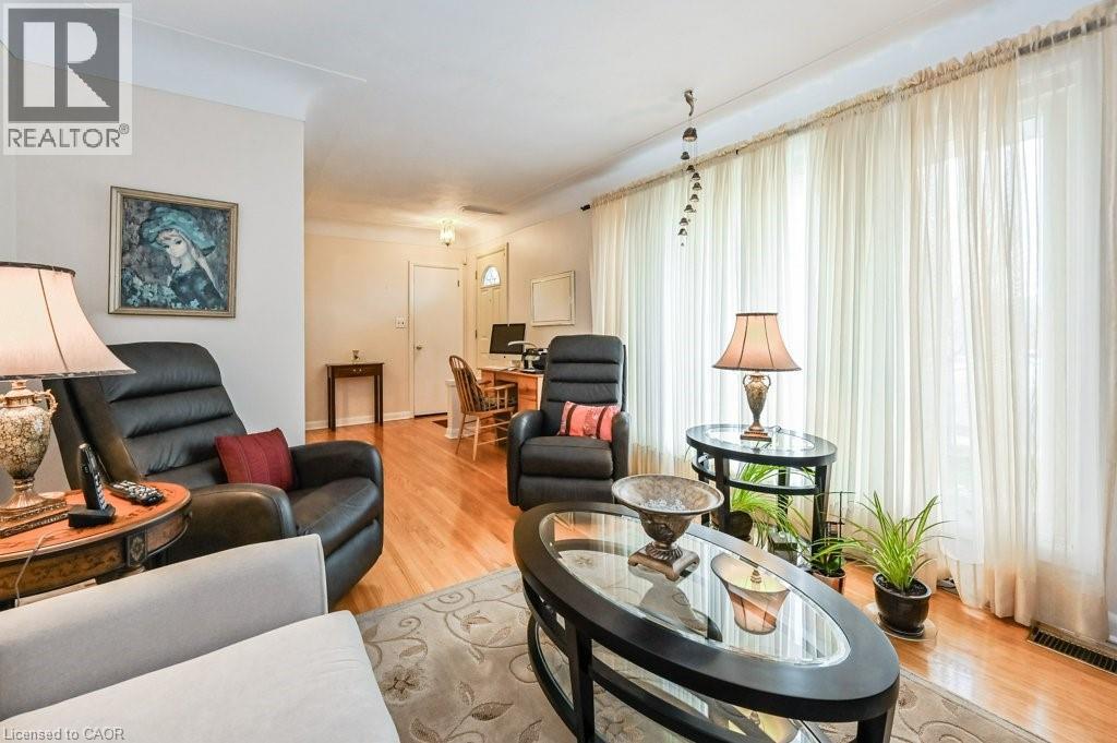 158 Fennell Avenue E, Hamilton, Ontario  L9A 1S3 - Photo 11 - 40804583