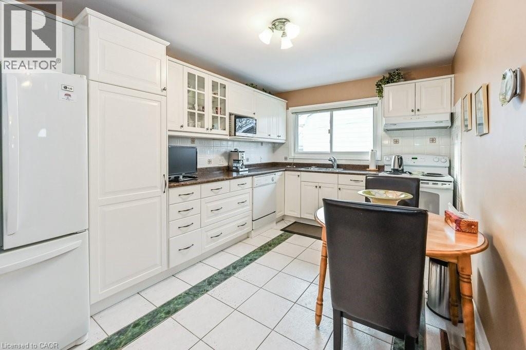 158 Fennell Avenue E, Hamilton, Ontario  L9A 1S3 - Photo 12 - 40804583