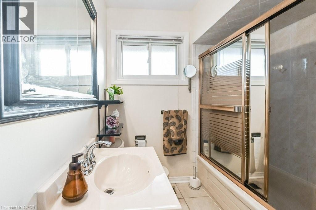 158 Fennell Avenue E, Hamilton, Ontario  L9A 1S3 - Photo 25 - 40804583