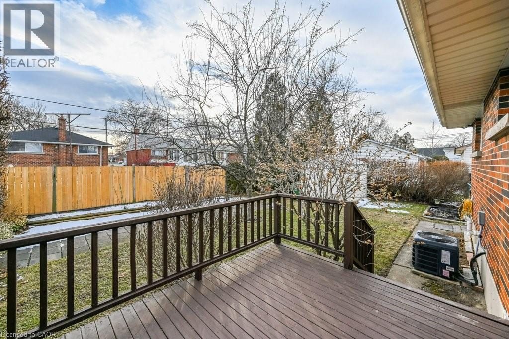 158 Fennell Avenue E, Hamilton, Ontario  L9A 1S3 - Photo 38 - 40804583