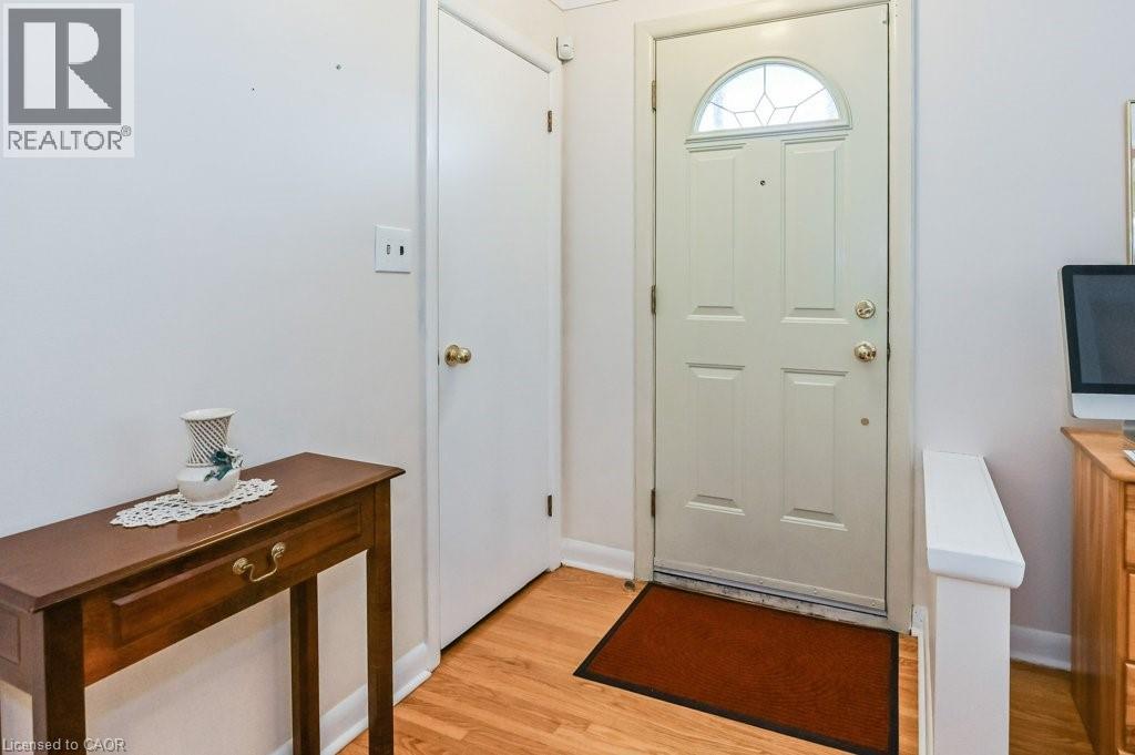 158 Fennell Avenue E, Hamilton, Ontario  L9A 1S3 - Photo 4 - 40804583