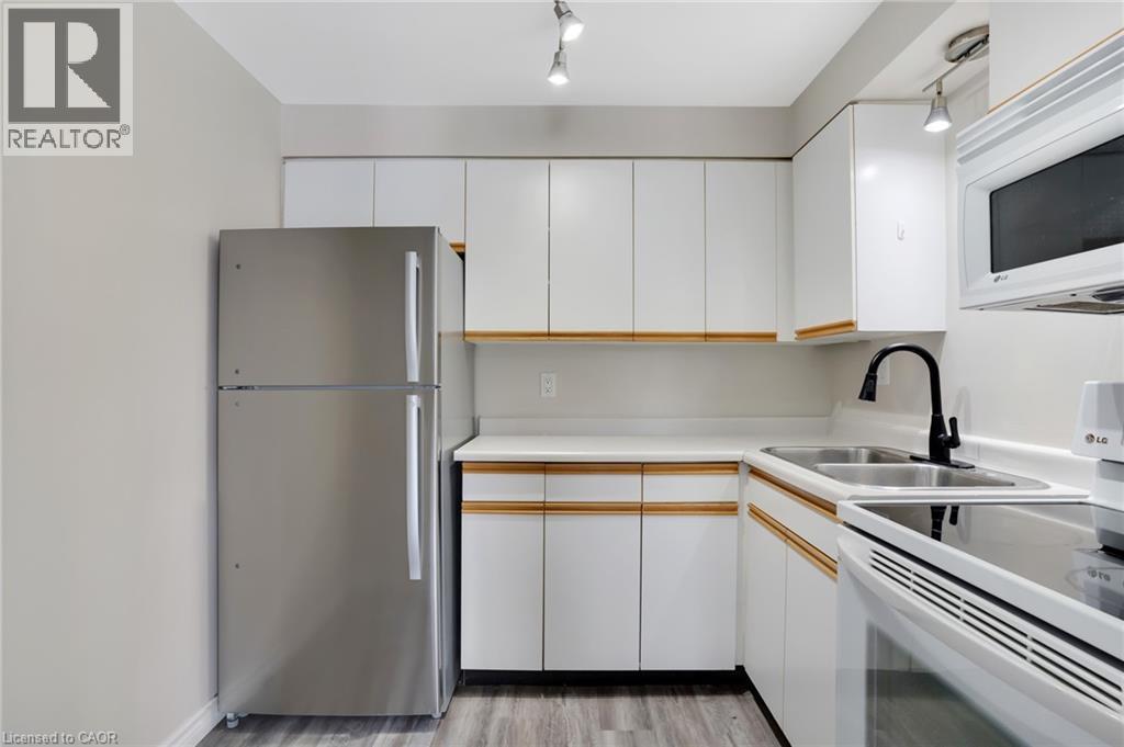 270 Eiwo Court Unit# 208, Waterloo, Ontario  N2K 2M6 - Photo 15 - 40804533