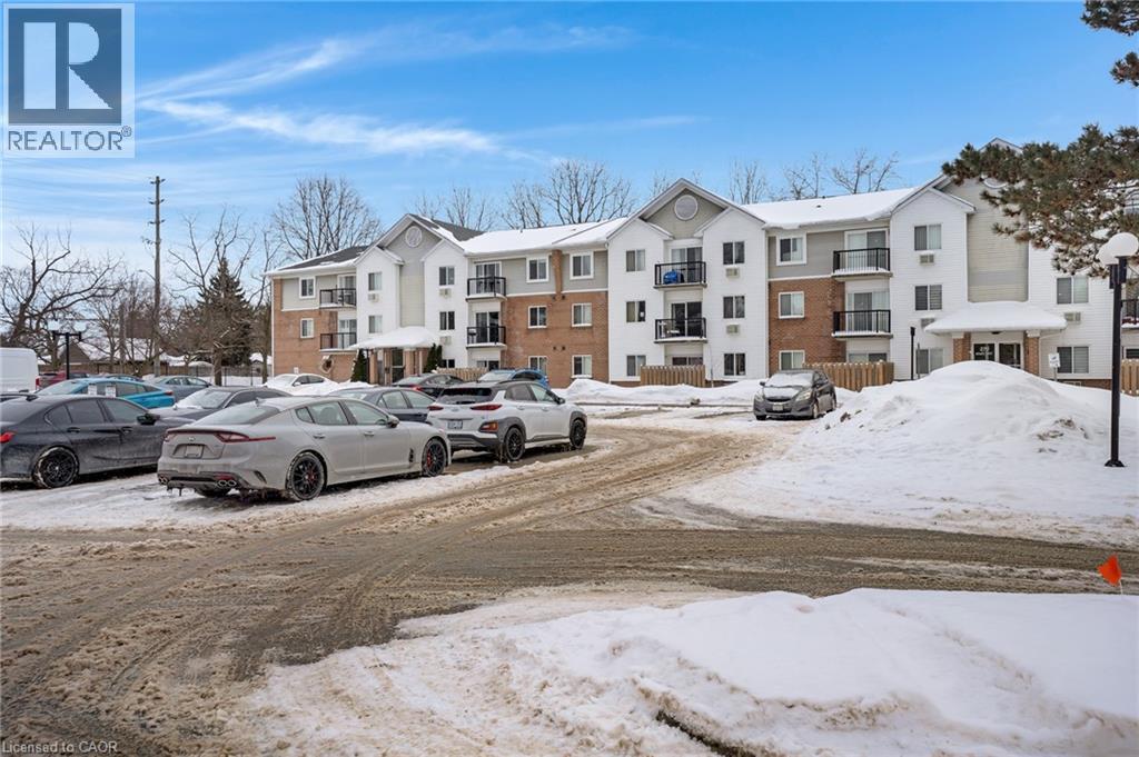 270 Eiwo Court Unit# 208, Waterloo, Ontario  N2K 2M6 - Photo 3 - 40804533