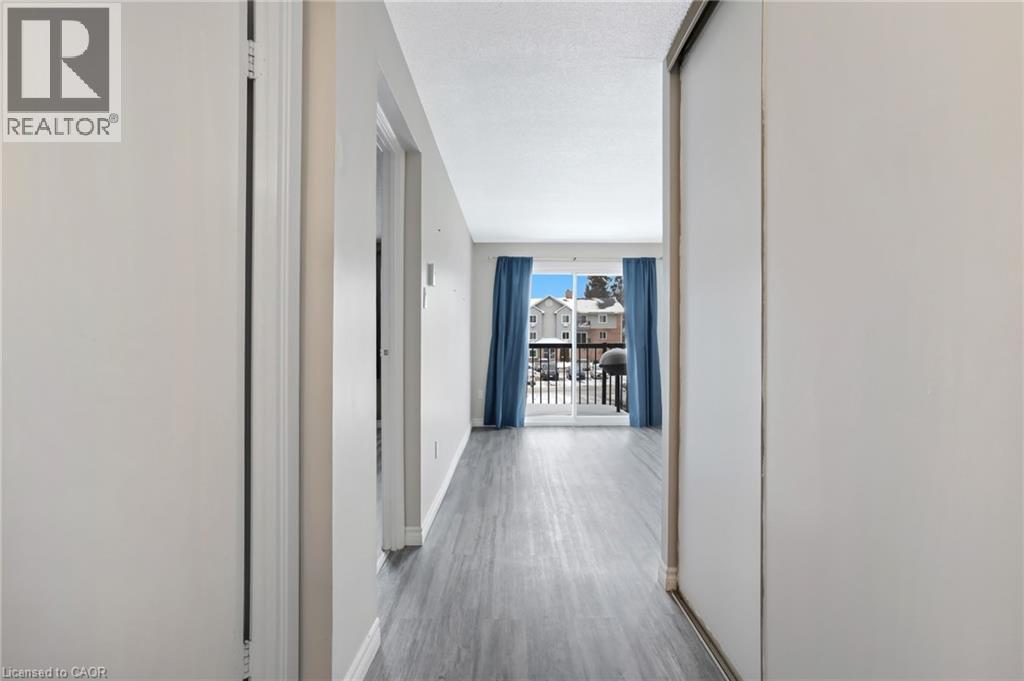 270 Eiwo Court Unit# 208, Waterloo, Ontario  N2K 2M6 - Photo 7 - 40804533