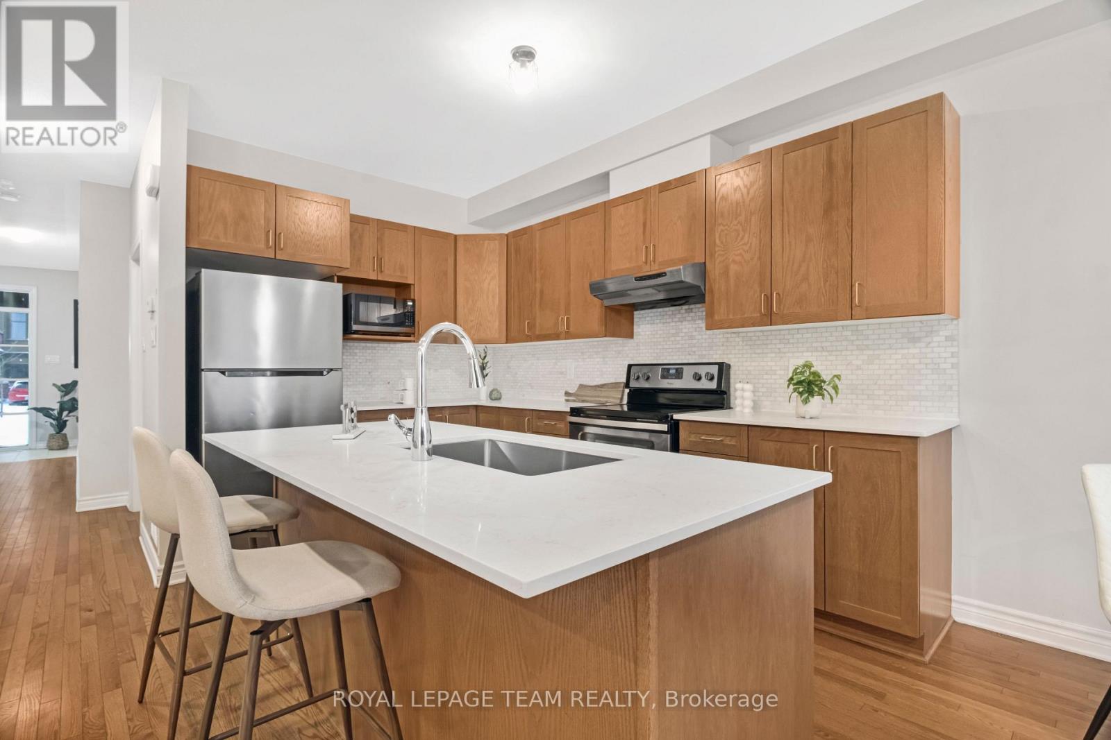 918 Kilbirnie Drive, Ottawa, Ontario  K2J 6G2 - Photo 11 - X12780406