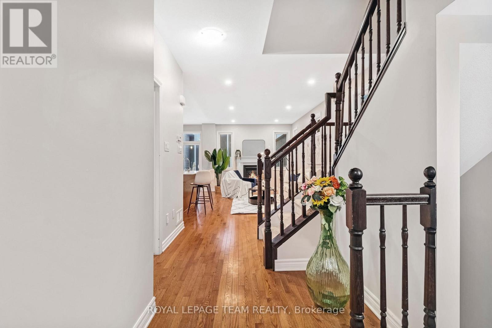 918 Kilbirnie Drive, Ottawa, Ontario  K2J 6G2 - Photo 5 - X12780406