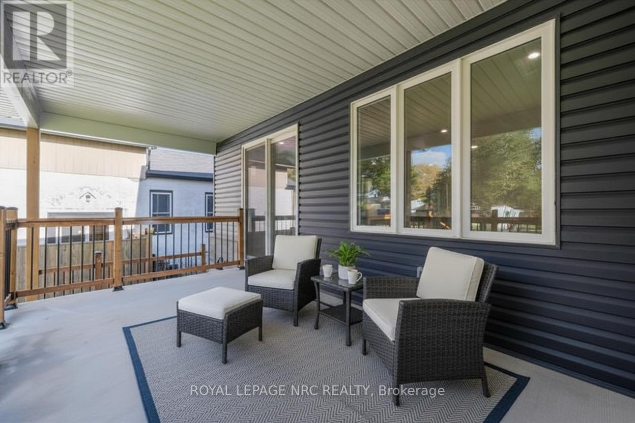 66 Page Street, Port Colborne, Ontario  L3K 5V1 - Photo 7 - X12780358