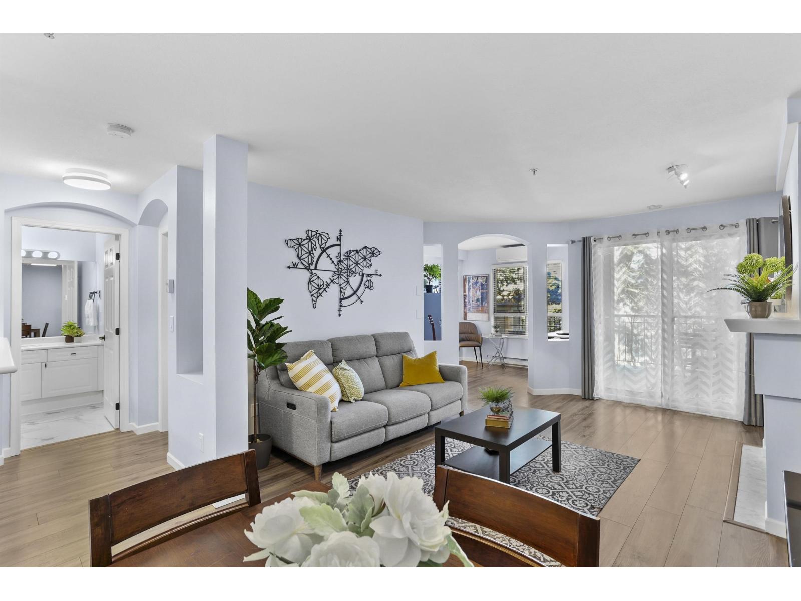 307 22025 48 Avenue, Langley, British Columbia  V3A 8L2 - Photo 4 - R3089031