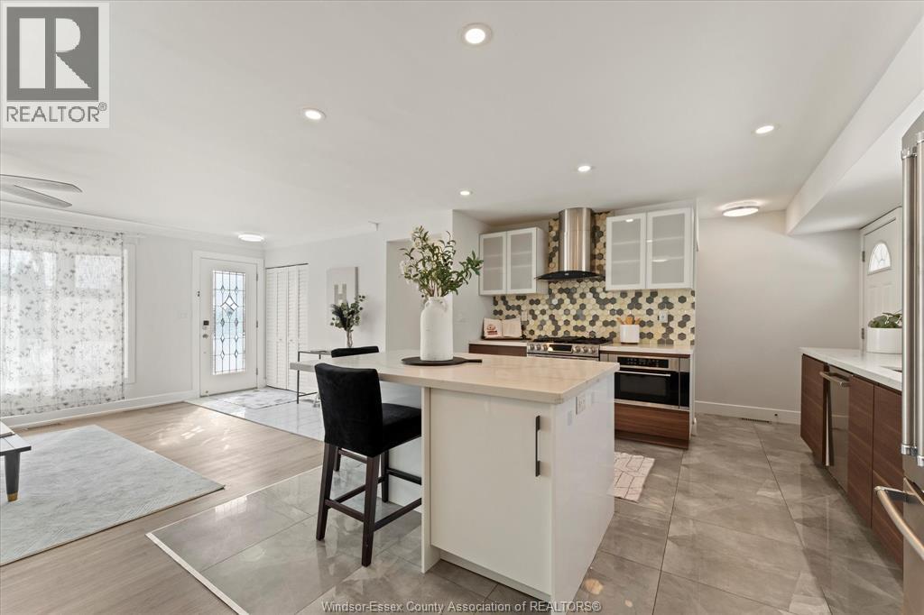 1630 Cherrylawn Crescent, Windsor, Ontario  N9E 1P5 - Photo 14 - 26003078