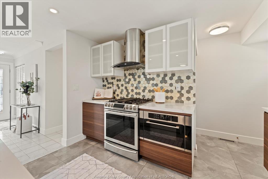 1630 Cherrylawn Crescent, Windsor, Ontario  N9E 1P5 - Photo 15 - 26003078