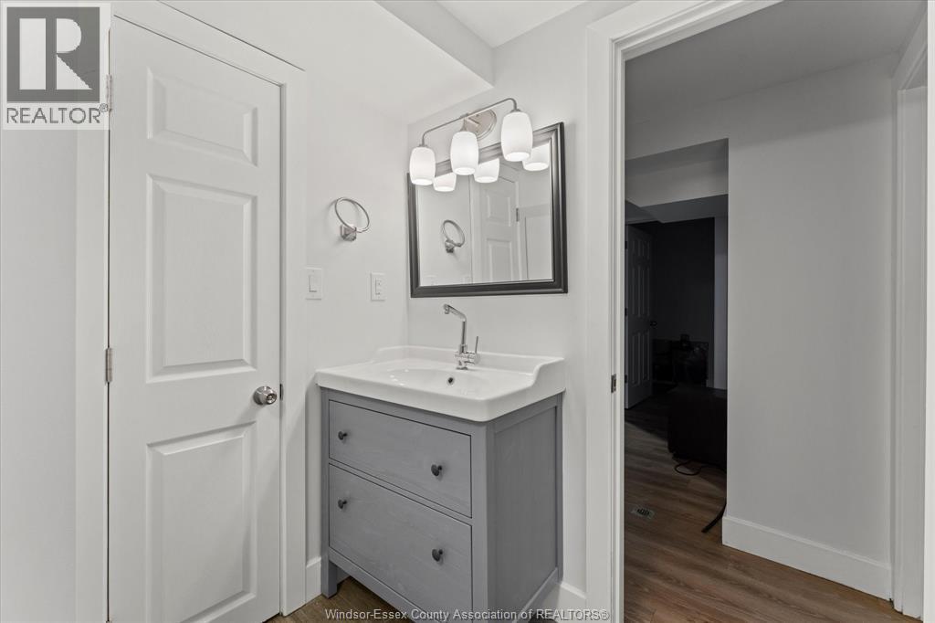 1630 Cherrylawn Crescent, Windsor, Ontario  N9E 1P5 - Photo 39 - 26003078