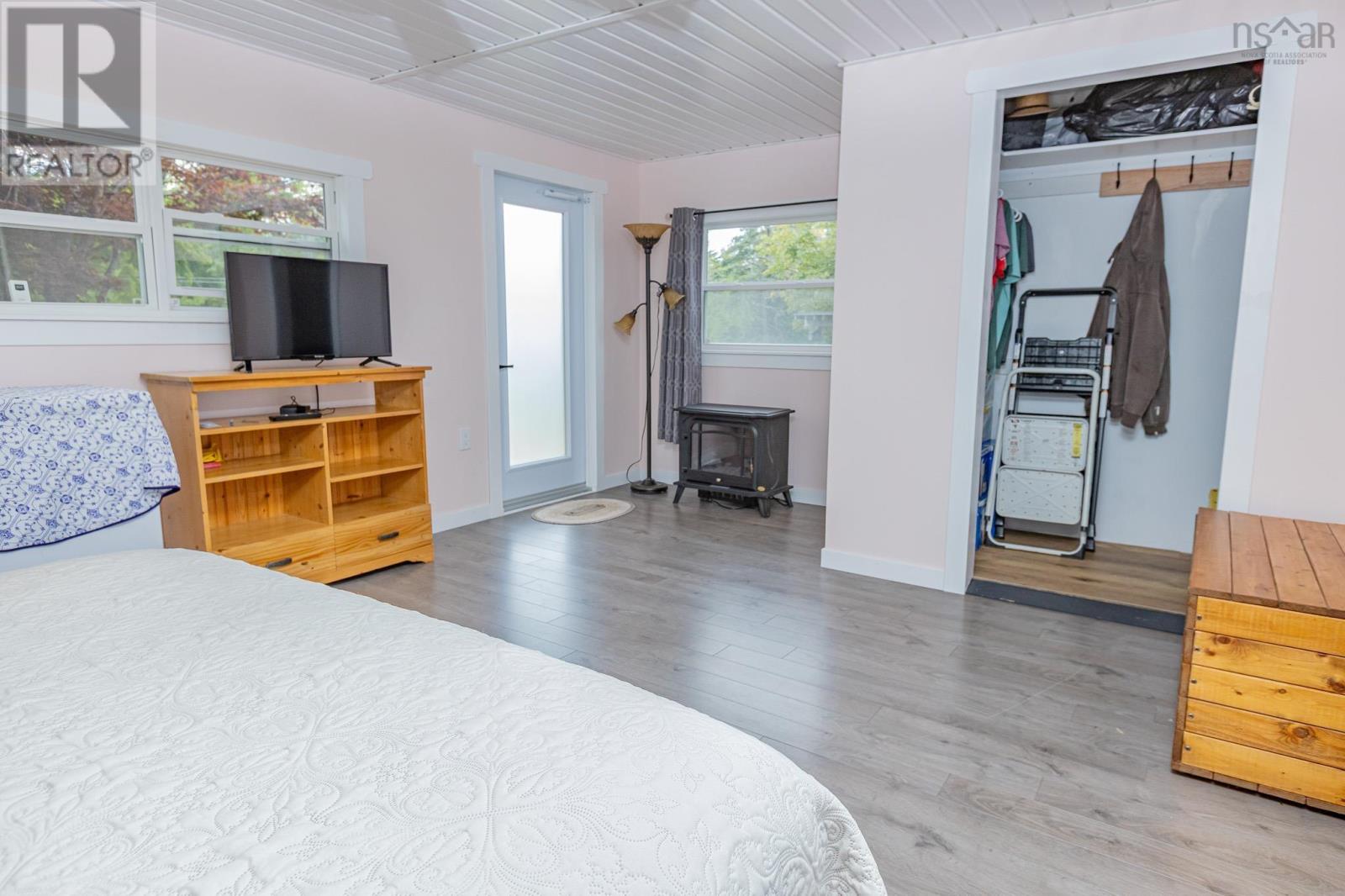 327 Brighton Road, Lockeport, Nova Scotia  B0T 1L0 - Photo 12 - 202521998