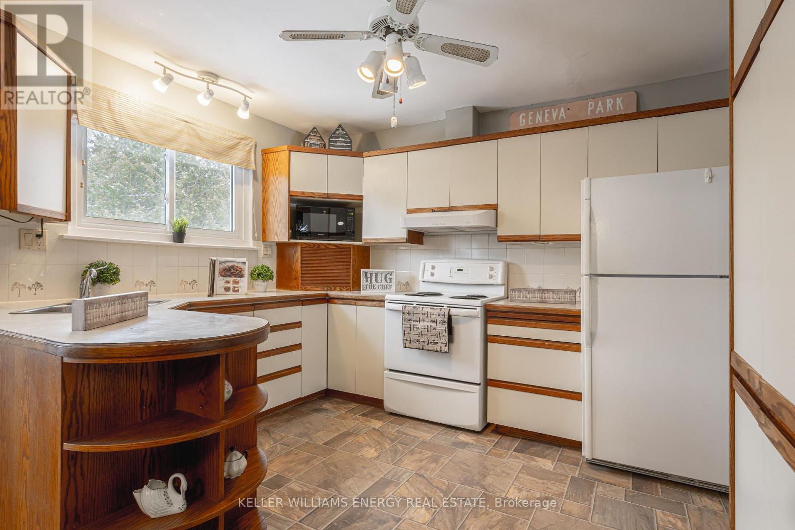 327 Keewatin Street S, Oshawa, Ontario  L1H 6Z9 - Photo 8 - E12780364