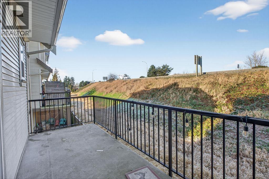 34 1211 Ewen Avenue, New Westminster, British Columbia  V3M 5E5 - Photo 28 - R3088973