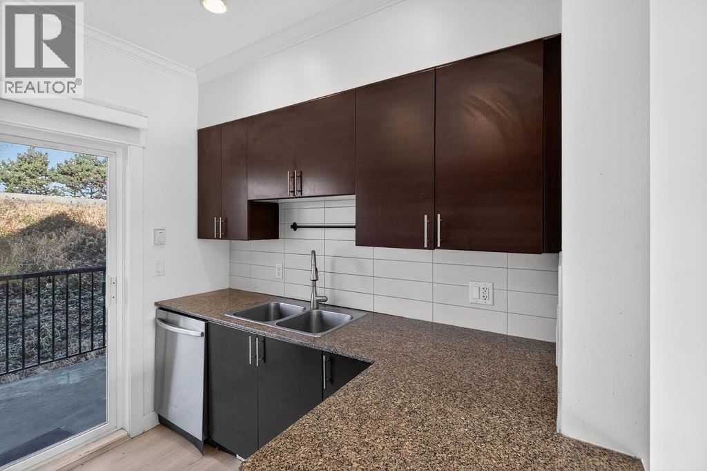 34 1211 Ewen Avenue, New Westminster, British Columbia  V3M 5E5 - Photo 6 - R3088973