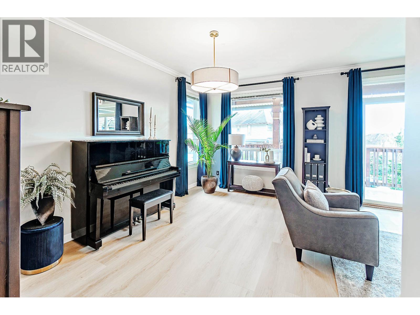 35 2287 Argue Street, Port Coquitlam, British Columbia  V3C 6R2 - Photo 2 - R3088979