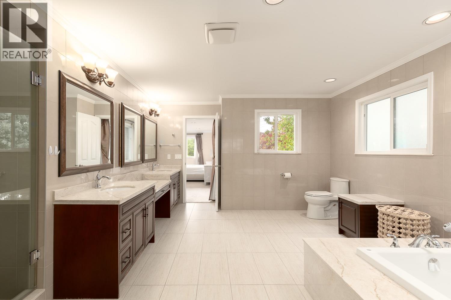 1989 W 52nd Avenue, Vancouver, British Columbia  V6P 1J6 - Photo 25 - R3088985