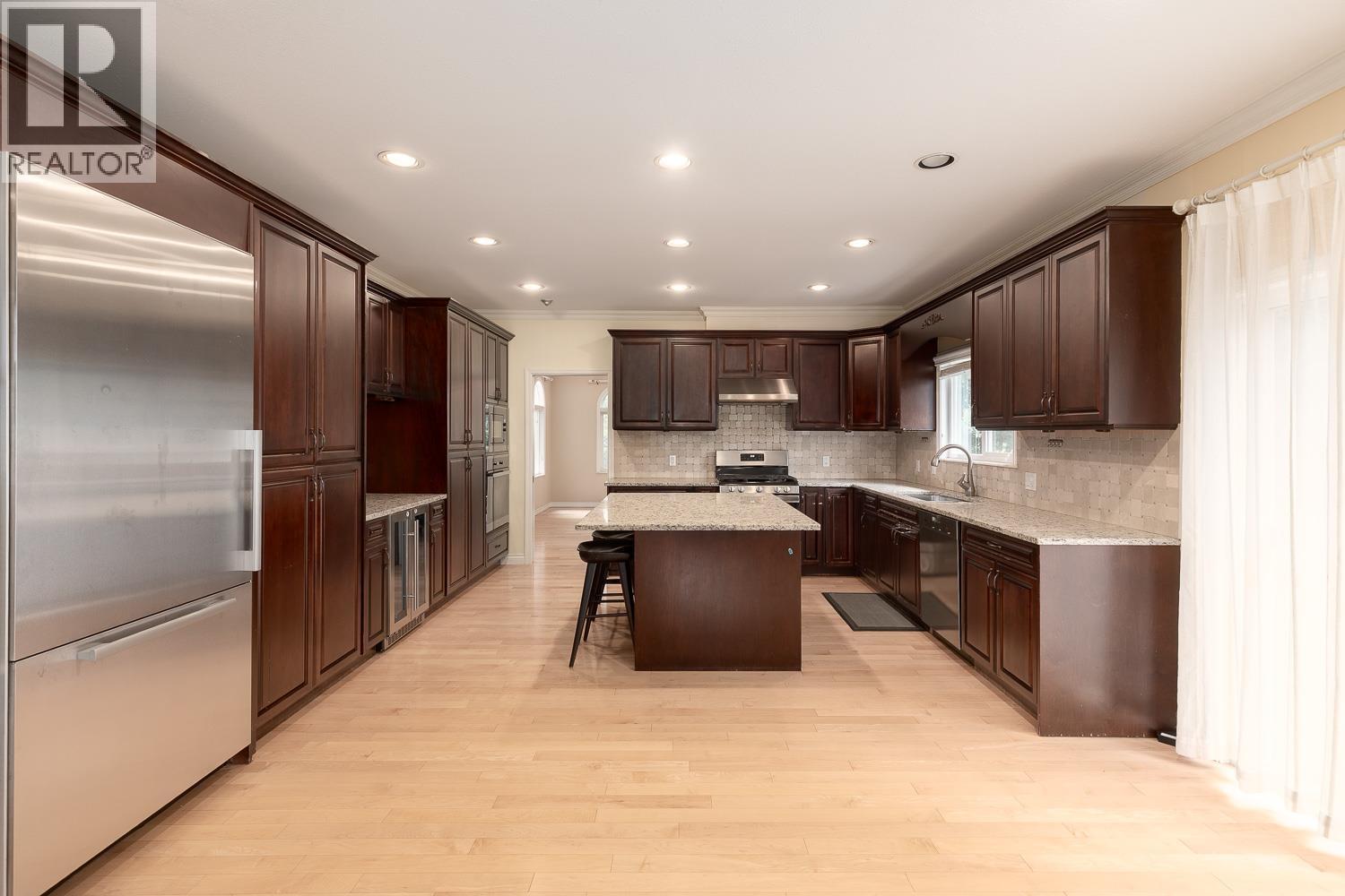 1989 W 52nd Avenue, Vancouver, British Columbia  V6P 1J6 - Photo 7 - R3088985