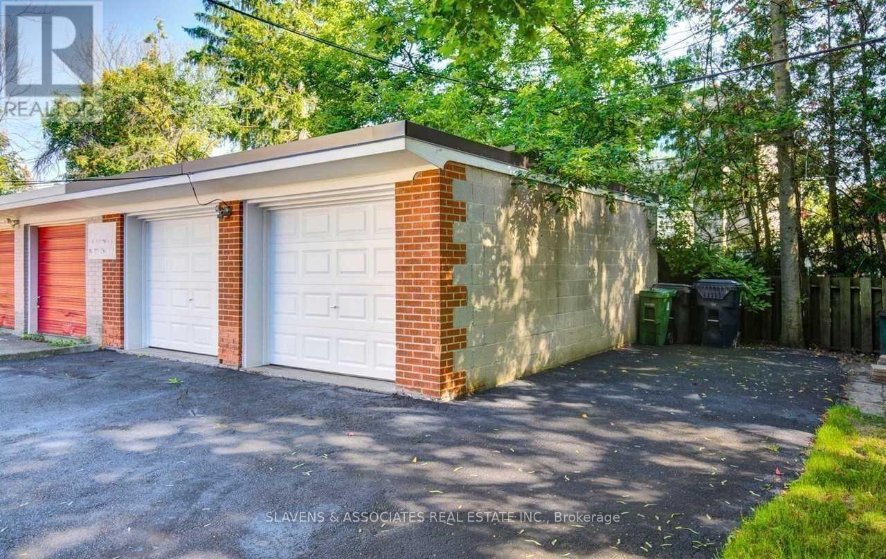 Lower - 19 Charlemagne Drive, Toronto, Ontario  M2N 4H7 - Photo 9 - C12780316