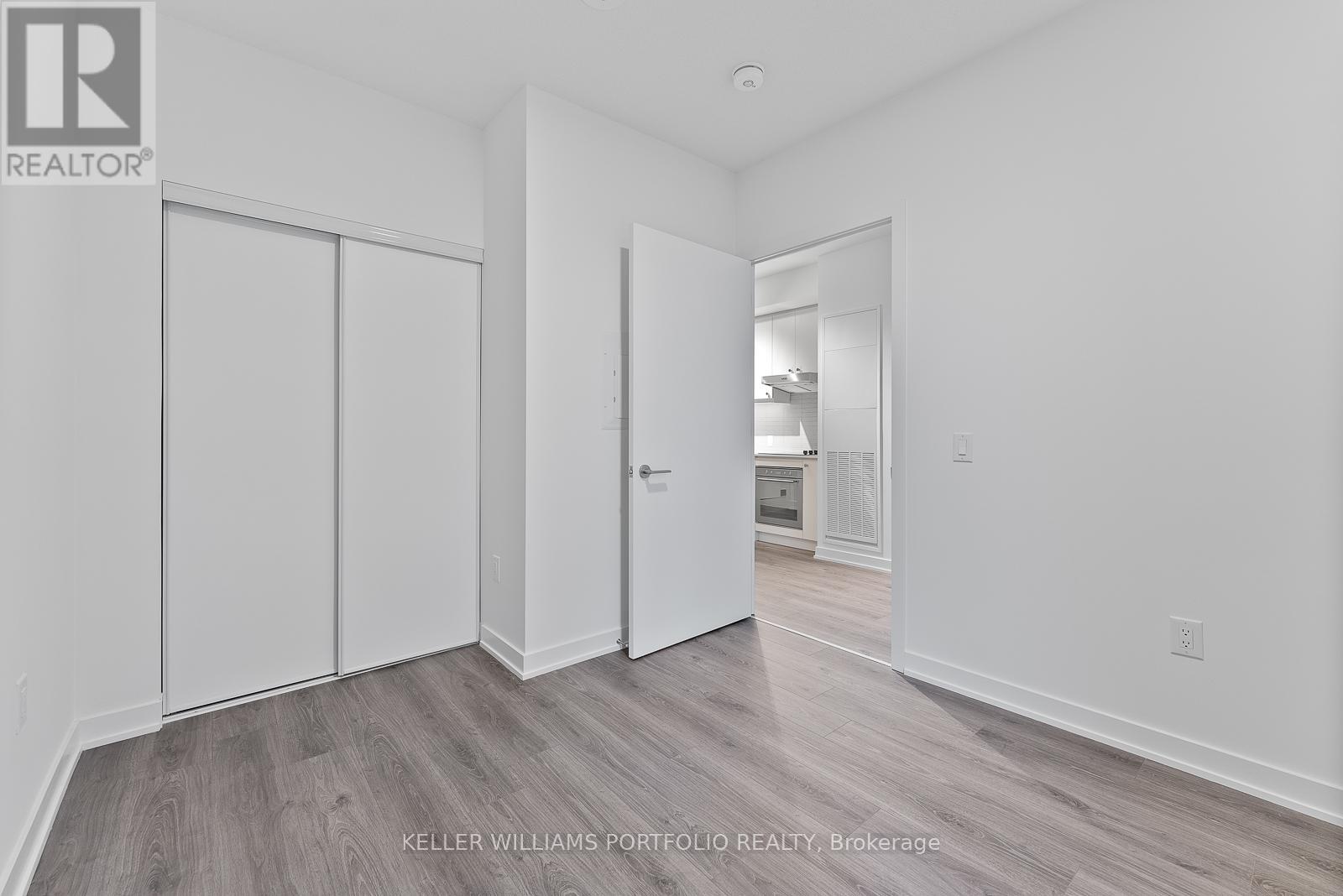 506 - 9 Tecumseth Street, Toronto, Ontario  M5V 0S5 - Photo 17 - C12780348